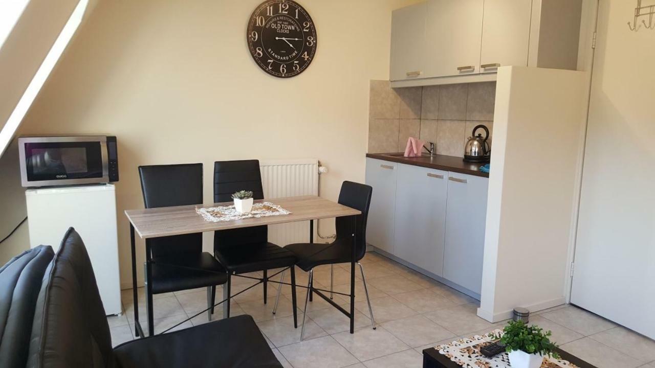 Apartment + Studios Insulinde Tilburg Luaran gambar